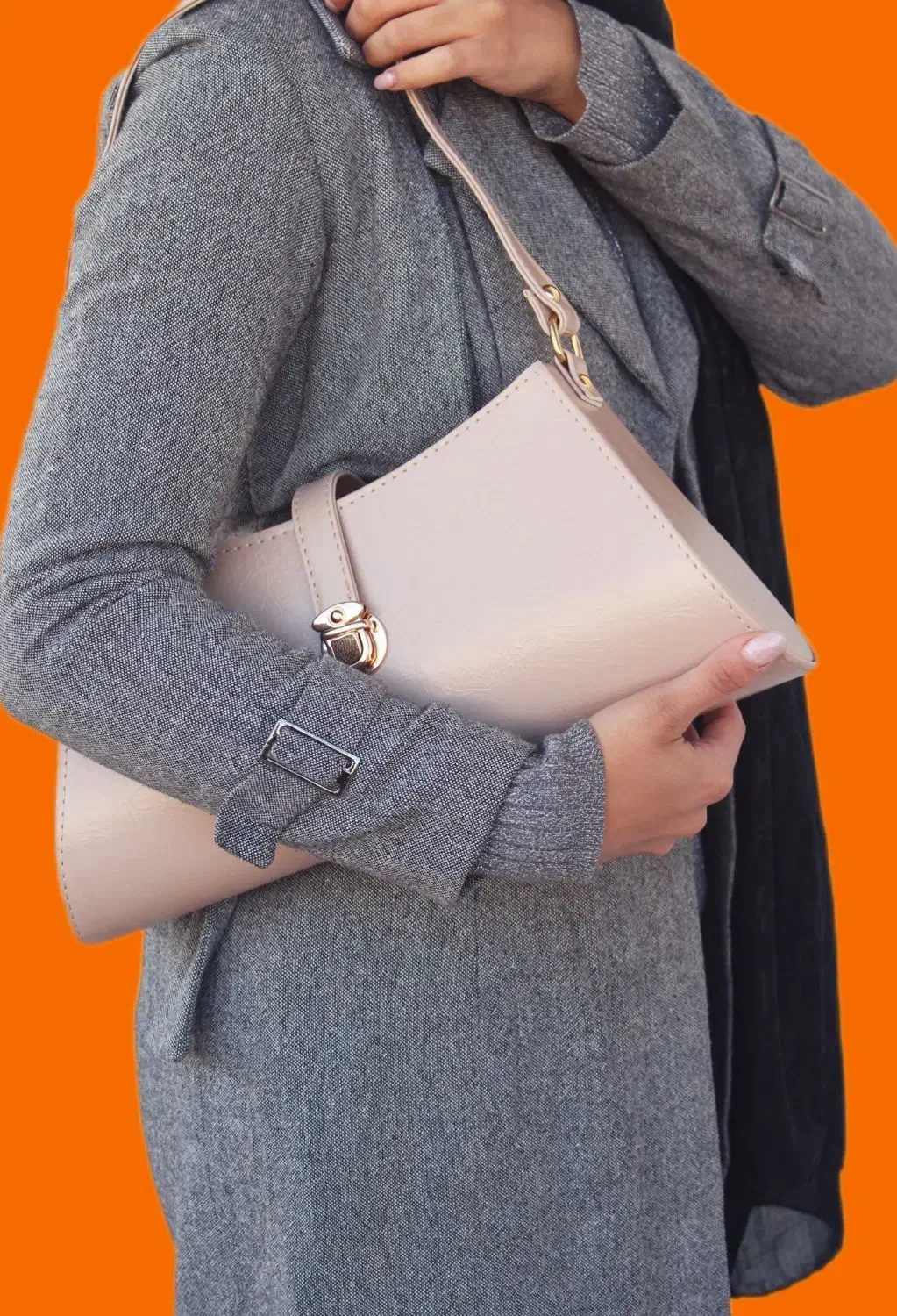 فروش ویژه تولیدی کیف قیمت پایین کیفیت بالا|کیف، کفش، کمربند|خاش, |دیوار