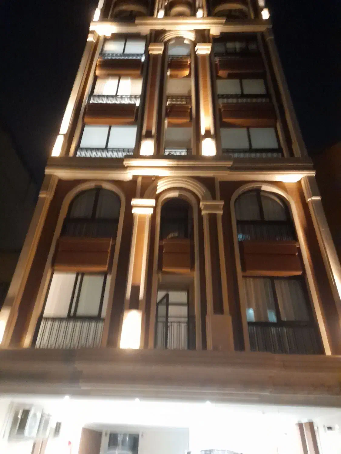 سرایدار متعهد|استخدام سرایداری و نظافت|مشهد, شهید رضوی|دیوار