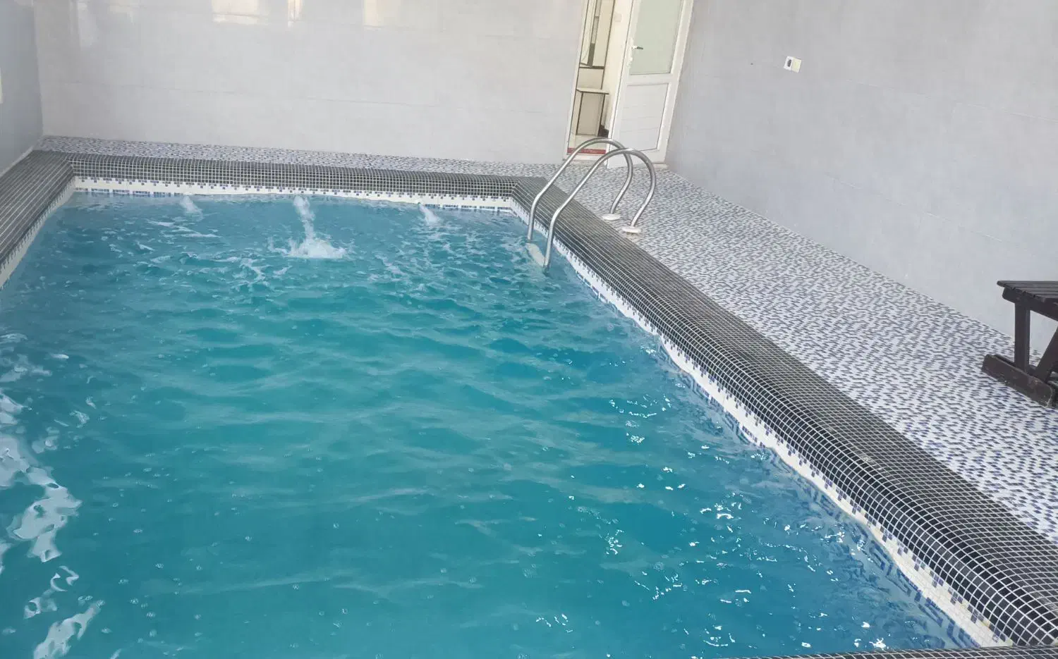 اجاره باغ ویلا|اجارهٔ کوتاه‌مدت ویلا و باغ|شهریار, شهرک شاهد|دیوار