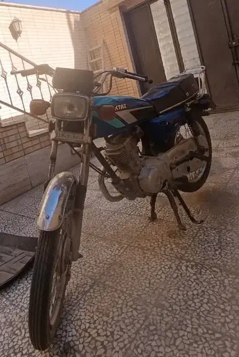 موتور سی جی۱۲۵|موتورسیکلت|کاشان, فاز ۲ ناجی آباد|دیوار