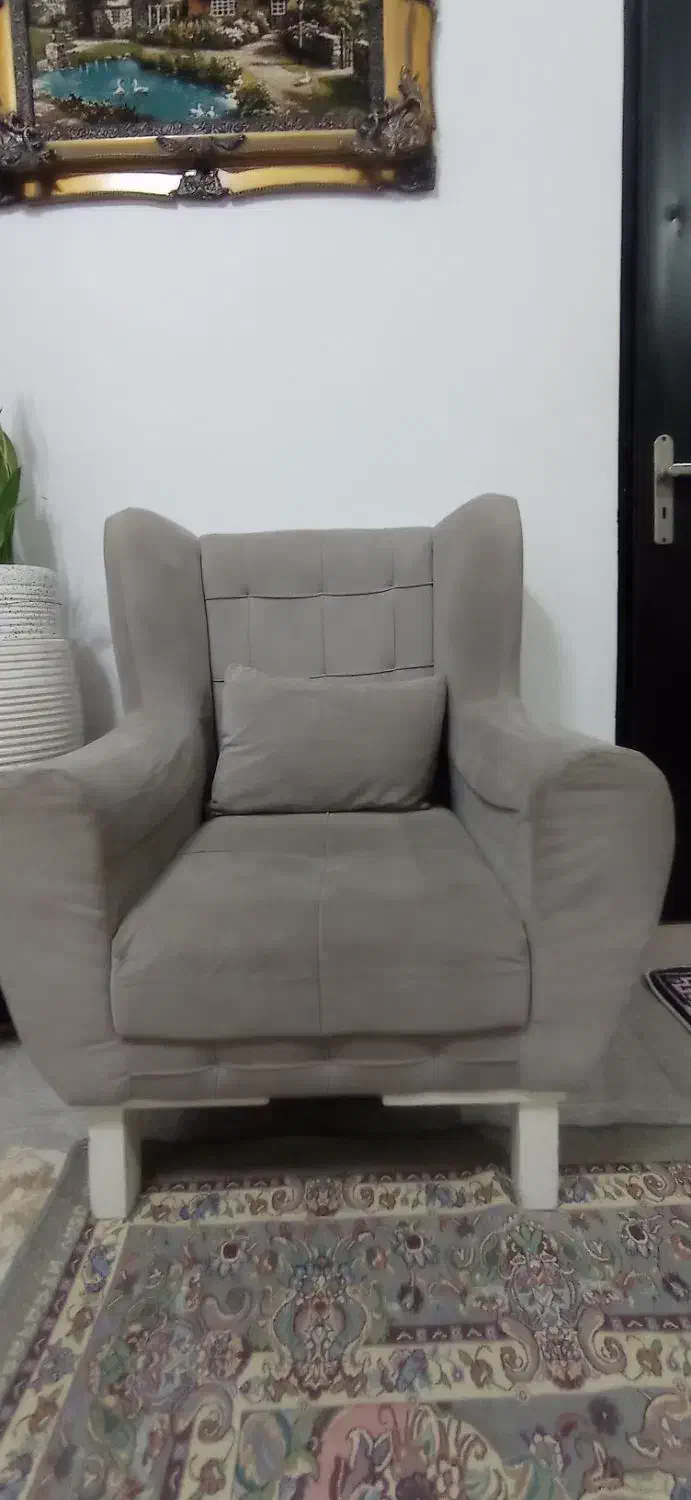 مبل 7نفره ..|مبلمان خانگی و میز عسلی|لاهیجان, بازکیاگوراب|دیوار