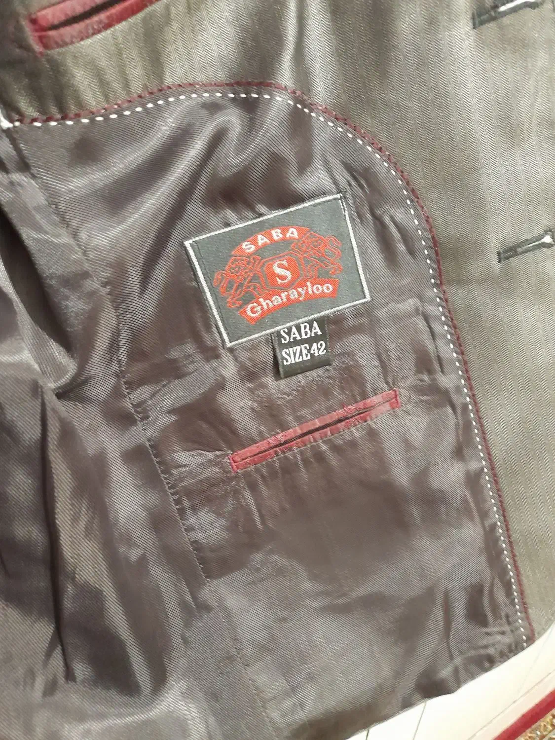 کت و شلوار|لباس|شوشتر, |دیوار