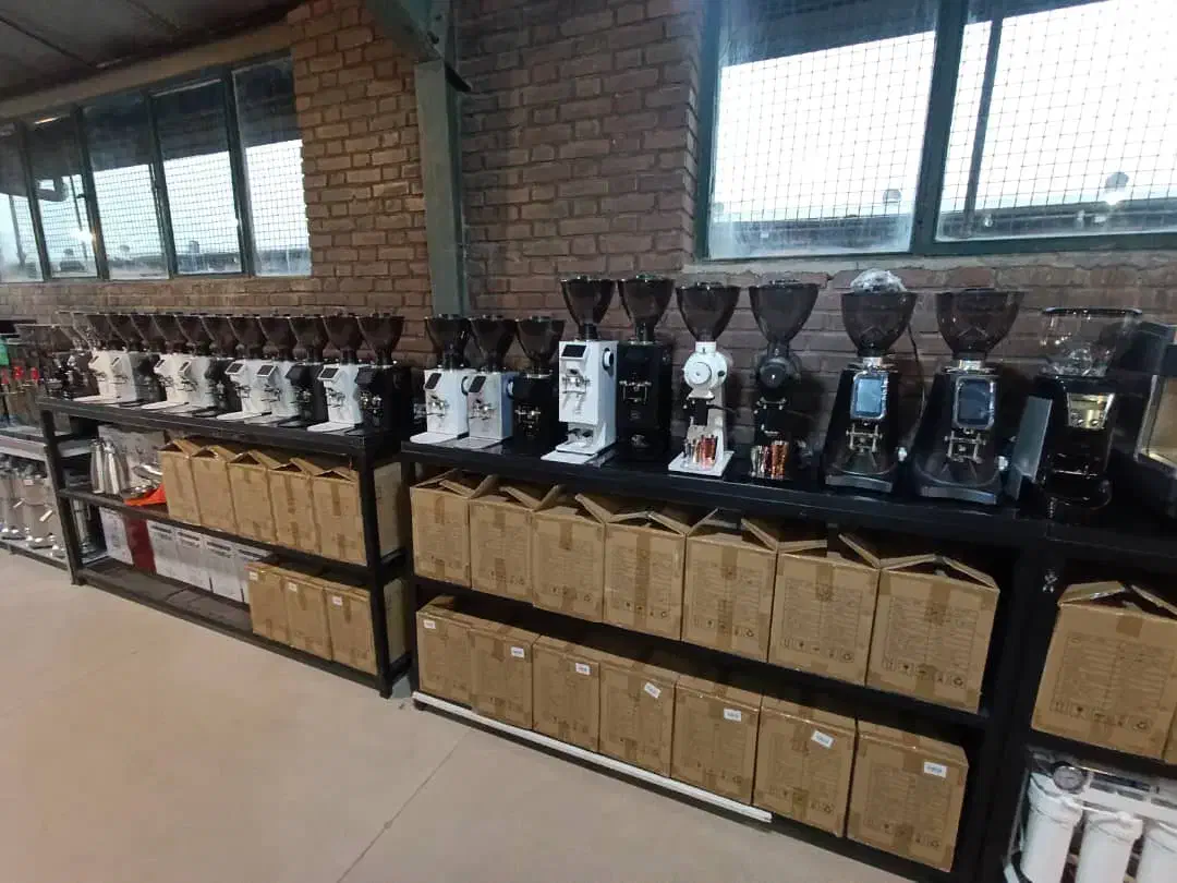 بارگرم و سرد و کلیه تجهیزات کافه فست فود|کافیشاپ و رستوران|تهران, اتحاد|دیوار