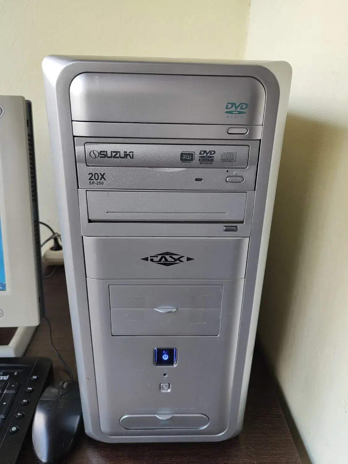 کامپیوتر ۲هسته رم ۳ ddr2 هارد ۱۶۰ گرافیک ۵۱۲|رایانه رومیزی|نوشهر, |دیوار