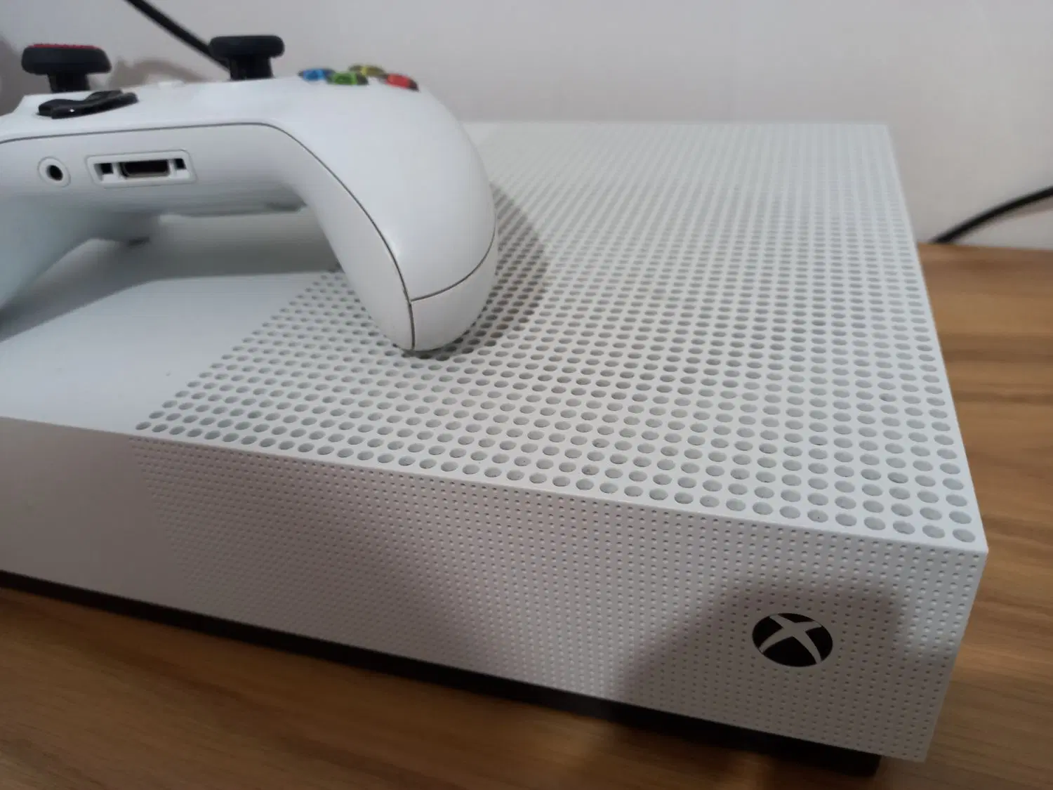 xbox one s 1T|کنسول، بازی ویدئویی و آنلاین|باغستان, |دیوار
