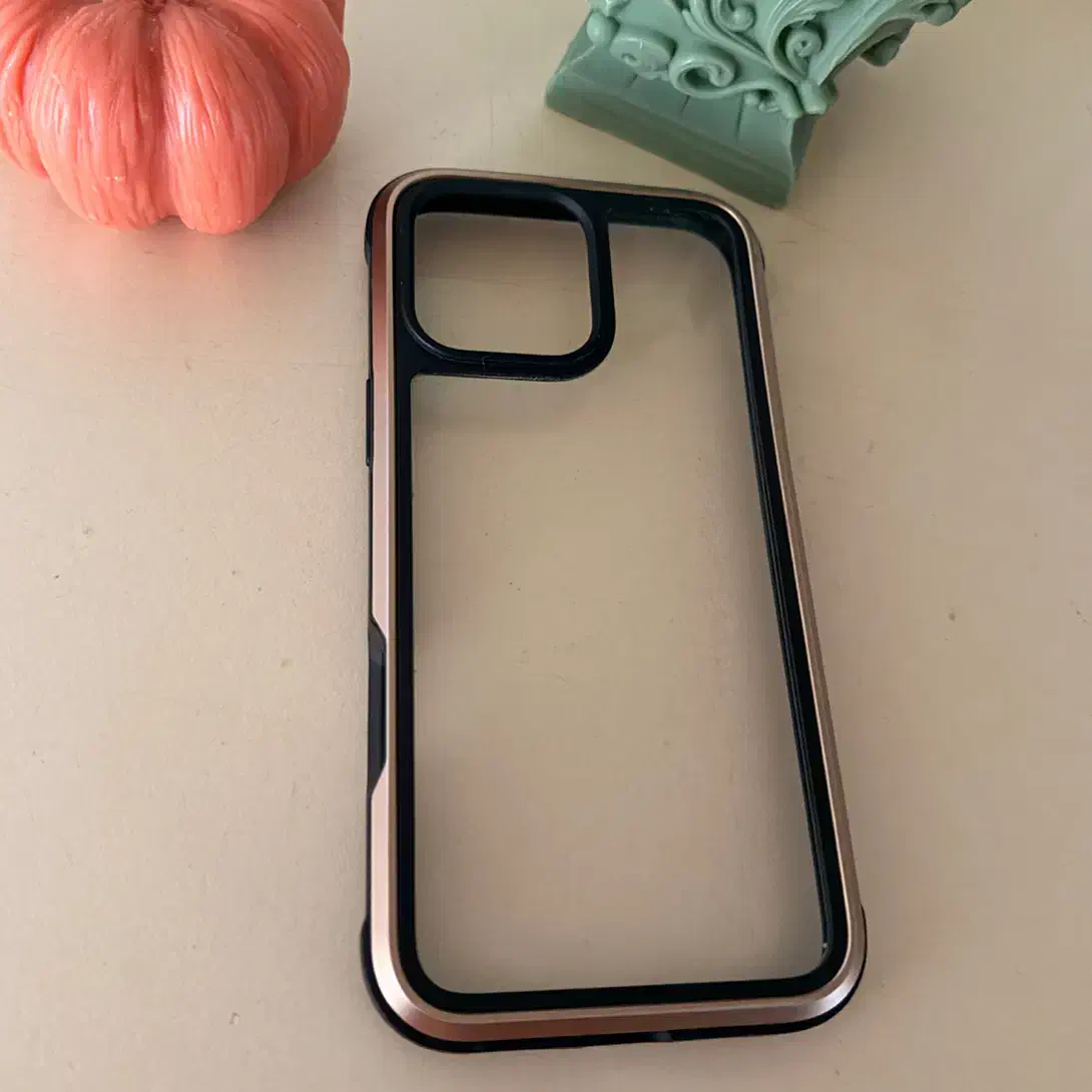 قاب آیفون ۱۶ پرو مکس|لوازم جانبی موبایل و تبلت|کرج, فاز ۴ مهرشهر|دیوار