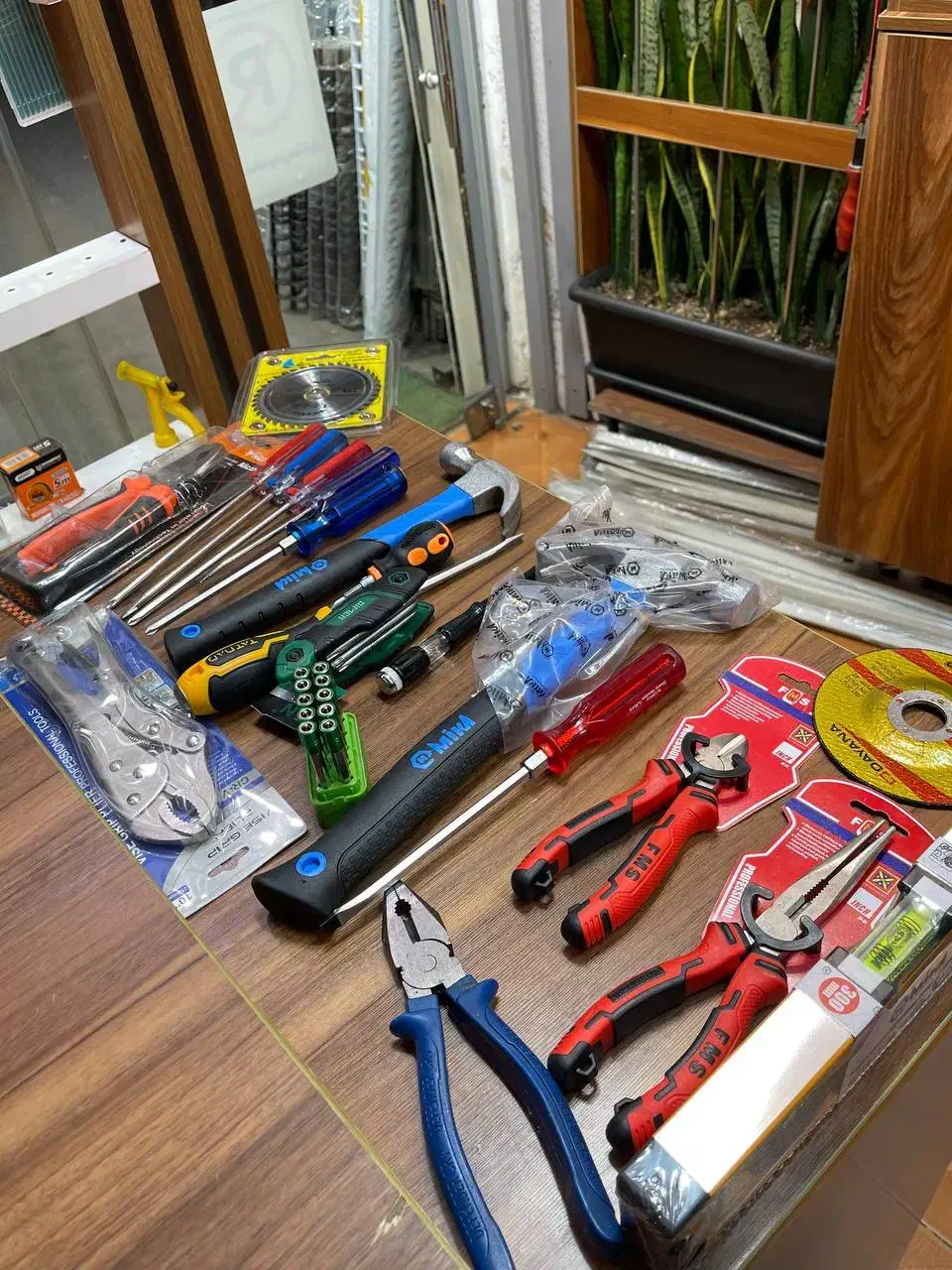 یراق آلات کابینت|ابزارآلات|رشت, کوی حسینی|دیوار