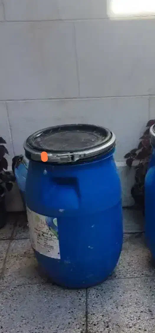 بشکه|ظروف نگهدارنده، پلاستیکی، یکبارمصرف|بروجرد, |دیوار