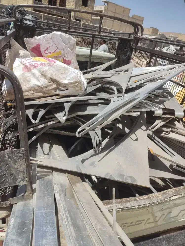 خرید ضایعات آهن مس روحی با ترازوی دیجیتال|عمدهفروشی|شیراز, هفت تنان|دیوار