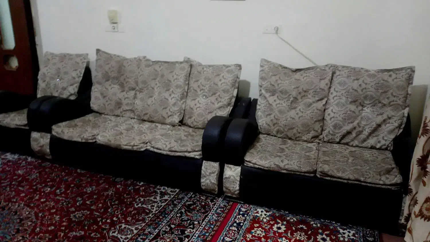 مبل تمیز و سالم|مبلمان خانگی و میز عسلی|قم, چهار مردان|دیوار