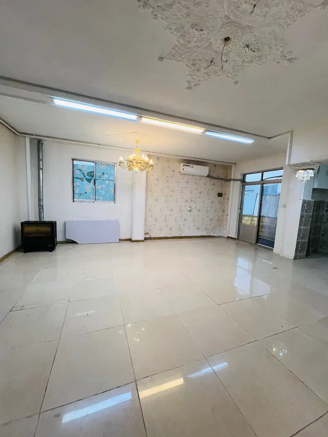 آپارتمان سام امیر اصغری طبقه چهارم ۴۰۰ رهن کامل|اجارهٔ آپارتمان|رشت, لاکانی|دیوار