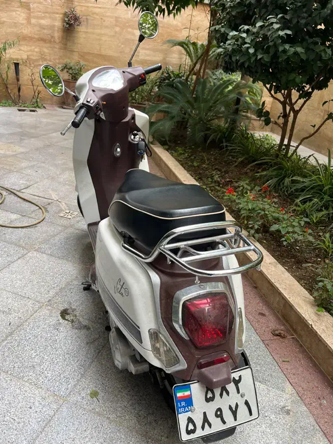 بنلی ستا|موتورسیکلت|رشت, لاکانی|دیوار