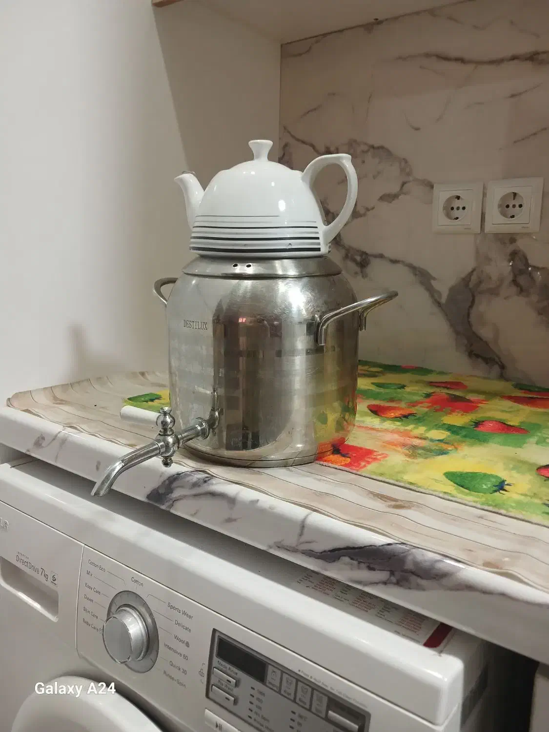 کتری قوری کف چدن|قوری، کتری، قهوهساز دستی|قم, بنیاد|دیوار