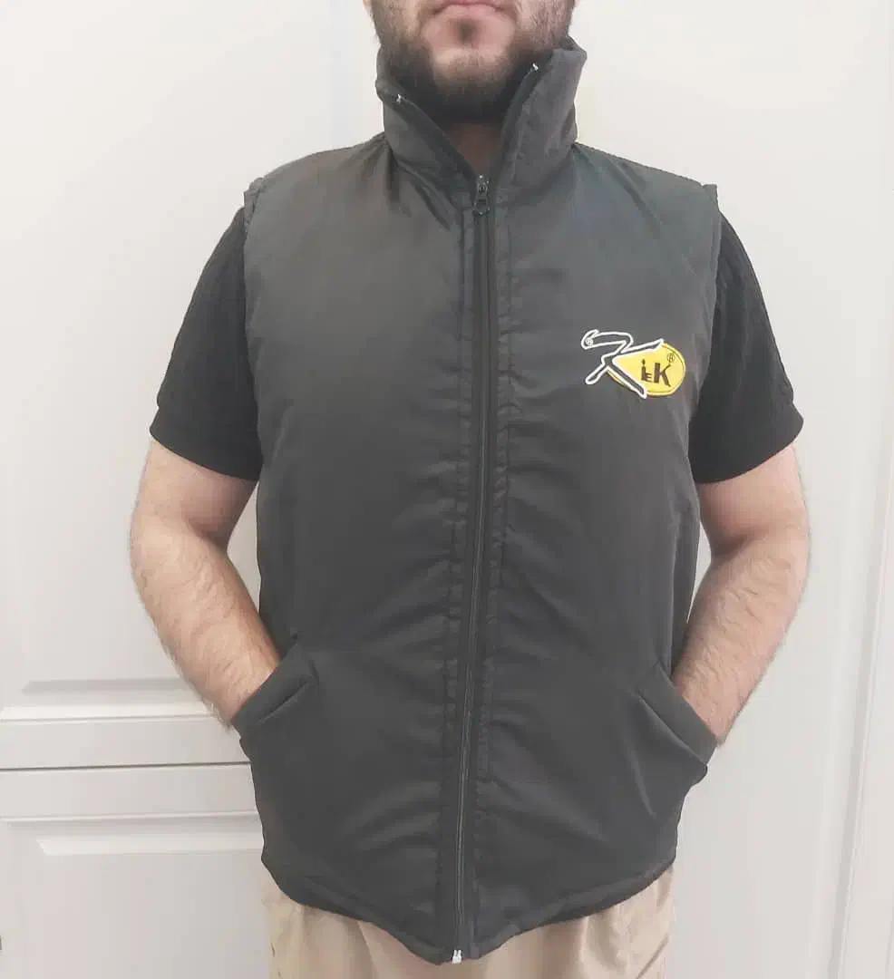 به خیاط پافر(کاپشن) و لباسکار نیازمندیم|استخدام صنعتی، فنی، مهندسی|اسلامشهر, شهرک مهدیه|دیوار