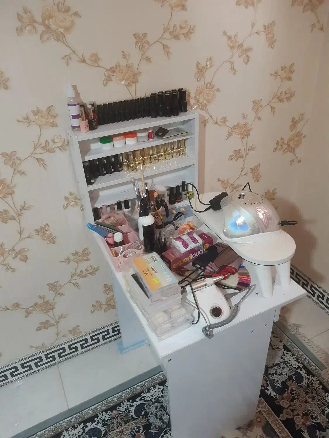 وسایل کاشت ناخن بامیز|آرایشی، بهداشتی، درمانی|صدرا-فارس, فاز ۱|دیوار