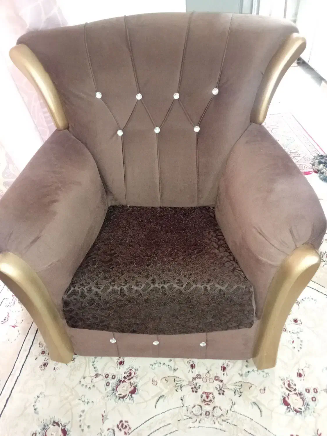 مبل نیم ست|مبلمان خانگی و میز عسلی|خوی, |دیوار