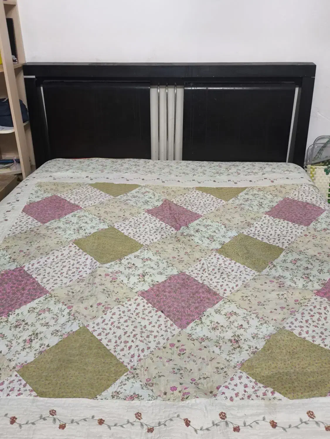 تخت دونفره|تخت و سرویس خواب|قم, زنبیل آباد|دیوار