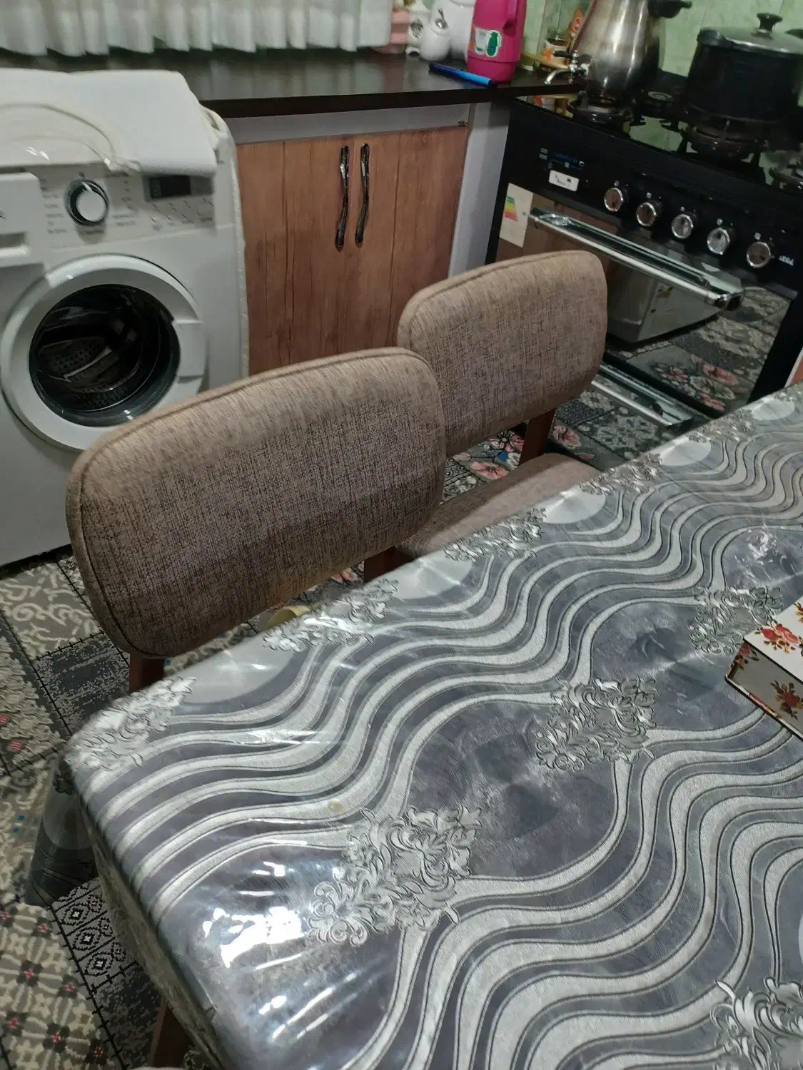 فروش مبلمان و میز نهارخوری|مبلمان خانگی و میز عسلی|پیشوا, |دیوار