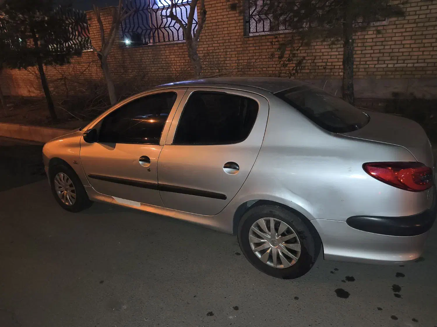 206v8مدل 93|خودرو سواری و وانت|پرند, فاز ۵|دیوار