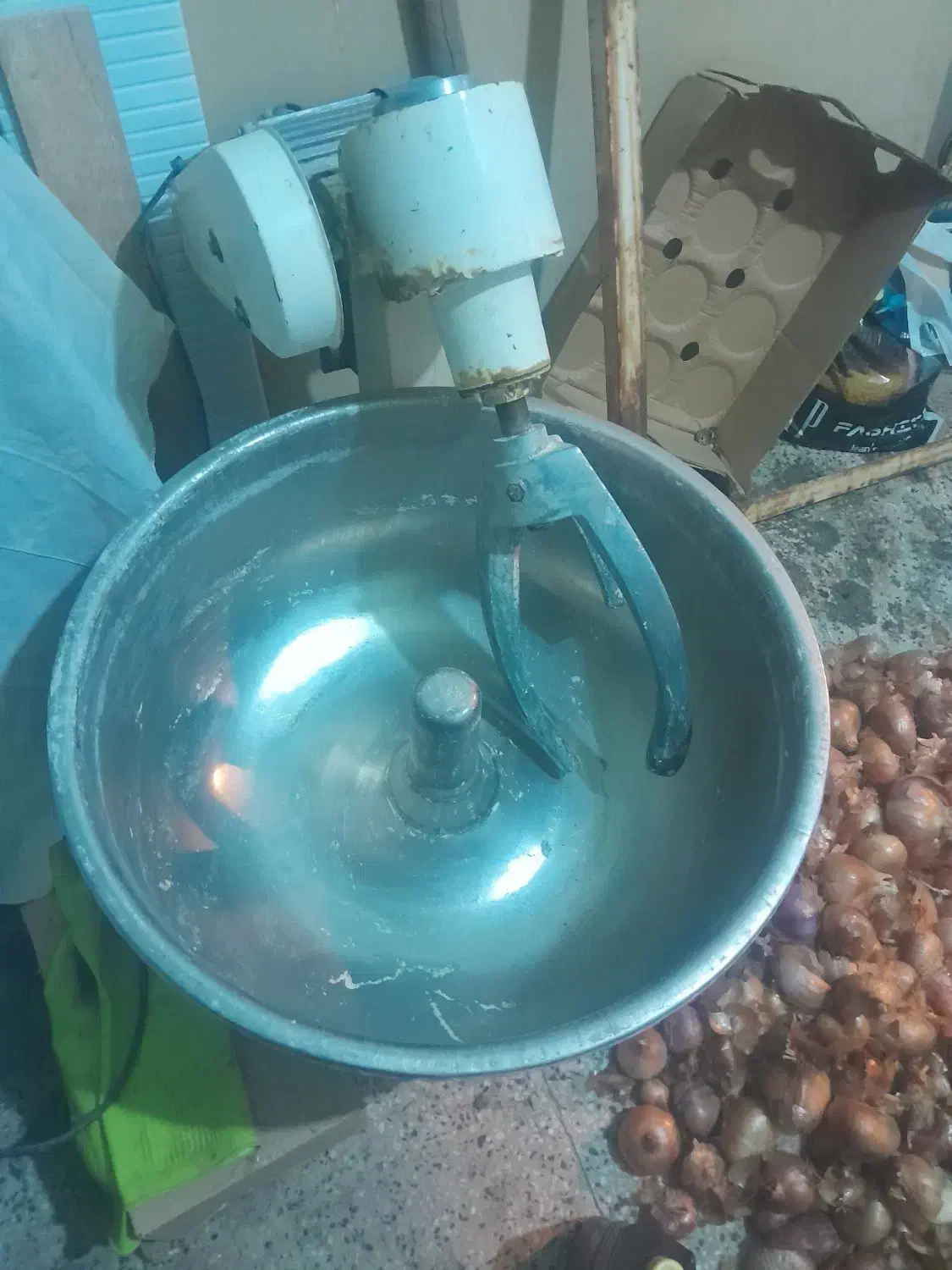 خمیر گیر 30 کیلویی|خردکن، آسیاب، غذاساز|پاوه, |دیوار