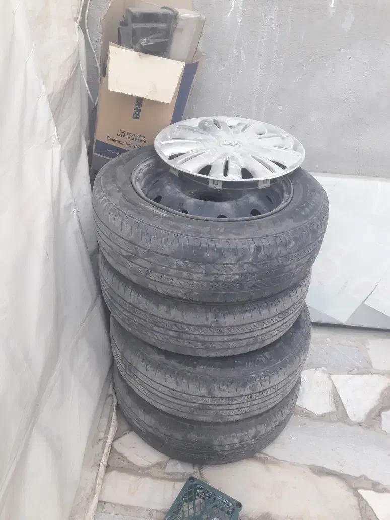 لاستیک سمند فوری|قطعات یدکی و لوازم جانبی|قروه, |دیوار