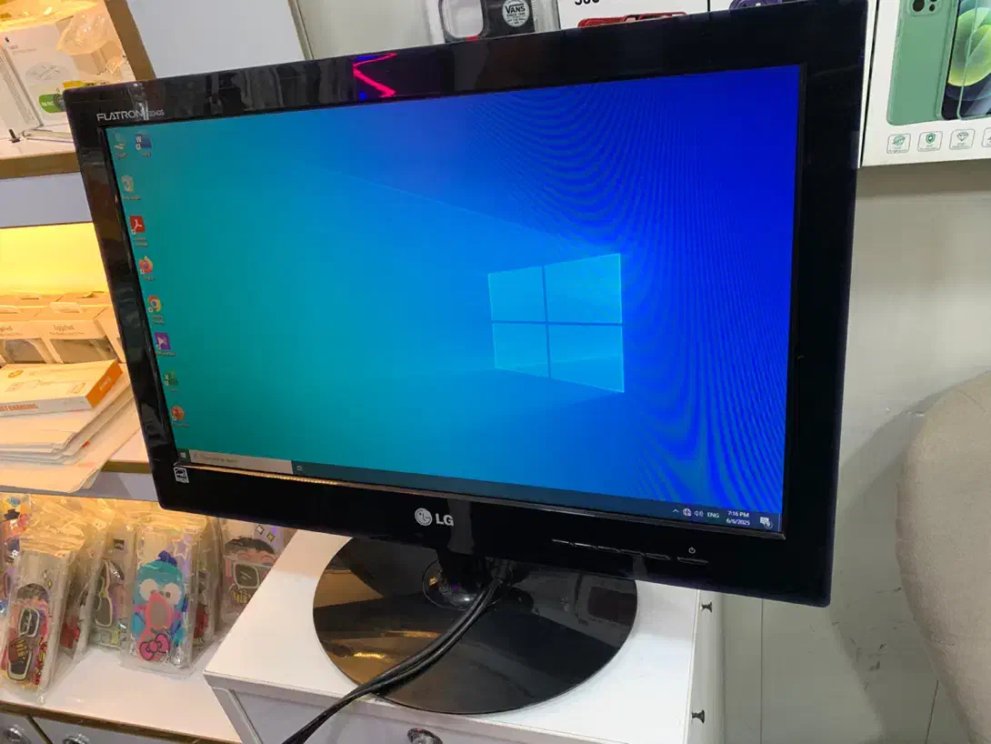 مانیتور ال جی 20 اینچ مدل FLATRON ، E2040s اصل کره|قطعات و لوازم جانبی رایانه|تهران, فلسطین (میدان انقلاب)|دیوار