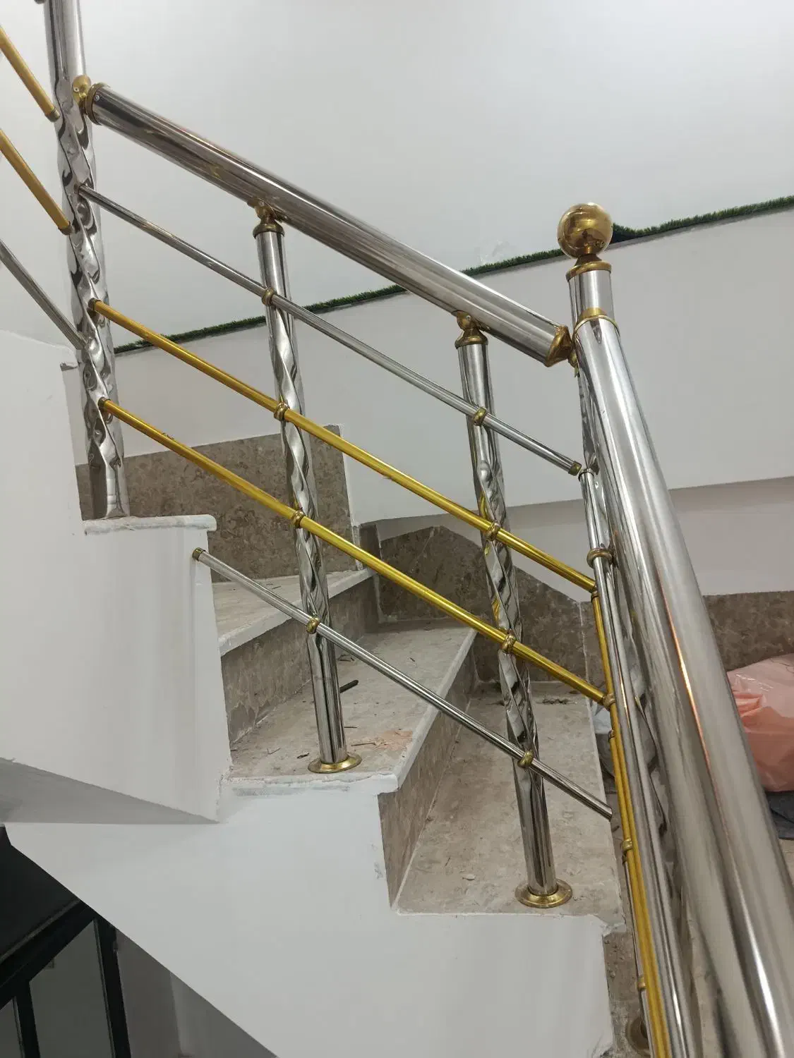 نرده استیل|خدمات پیشه و مهارت|تبریز, |دیوار