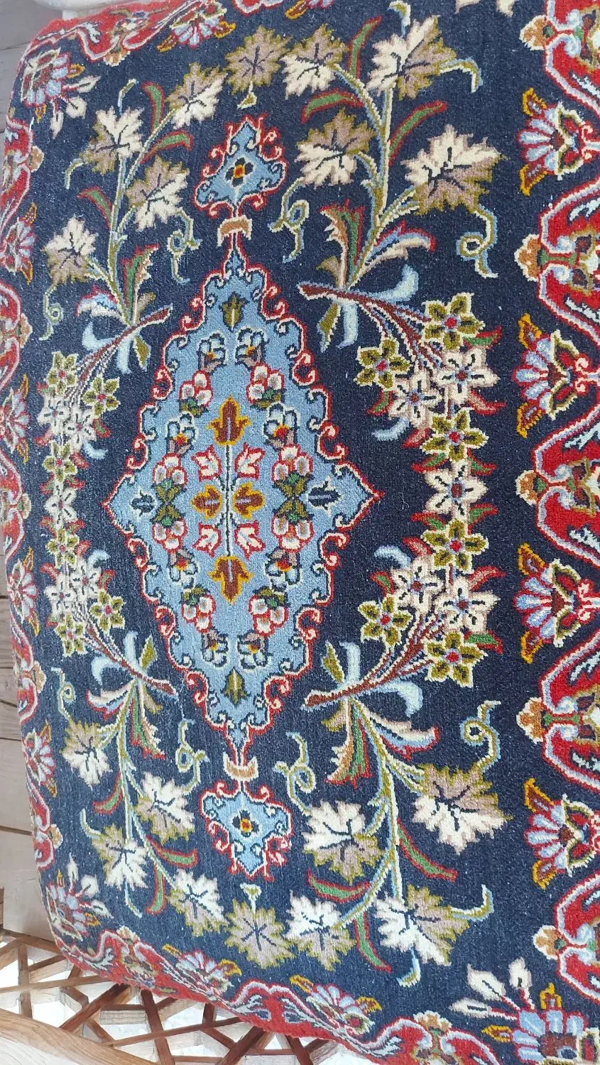 یک جفت پشتی دستبافت قدیمی ۴۰ساله سالم|پشتی|تهران, پاسداران|دیوار