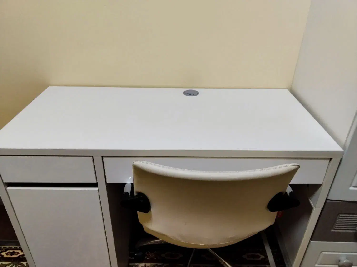 میز تحریر با صندلی چرخشی نو|میز تحریر و کامپیوتر|بندرعباس, |دیوار