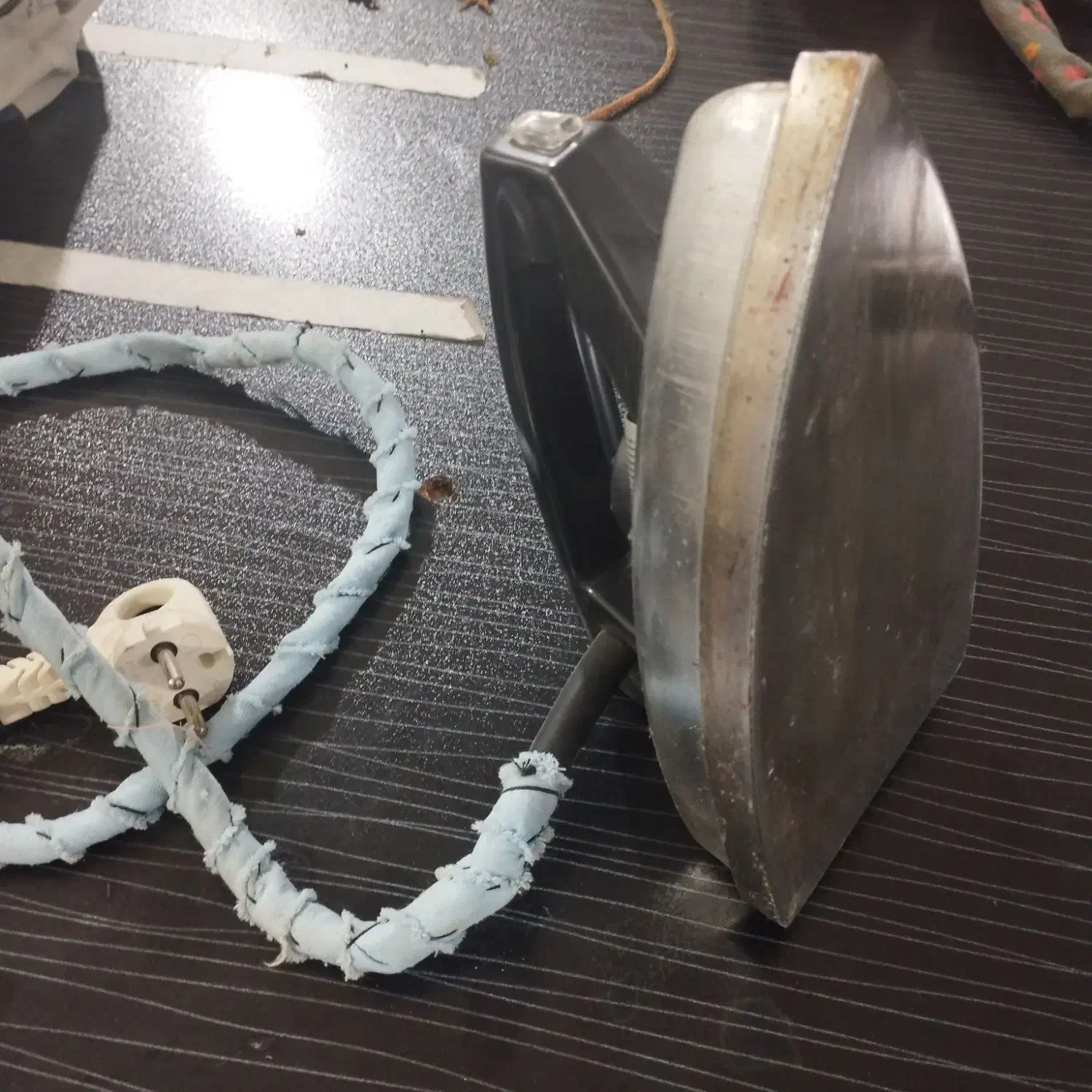 میزکارخیاطی واطوگالور|اتو و لوازم اتو|صباشهر, |دیوار