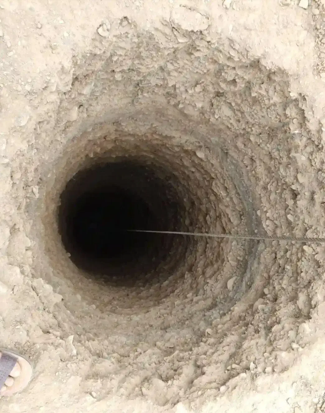 چاه کن مقنی وصل اگو لوله کشی کنده کاری چاله ستون|خدمات پیشه و مهارت|مشهد, توس (بلوار توس)|دیوار