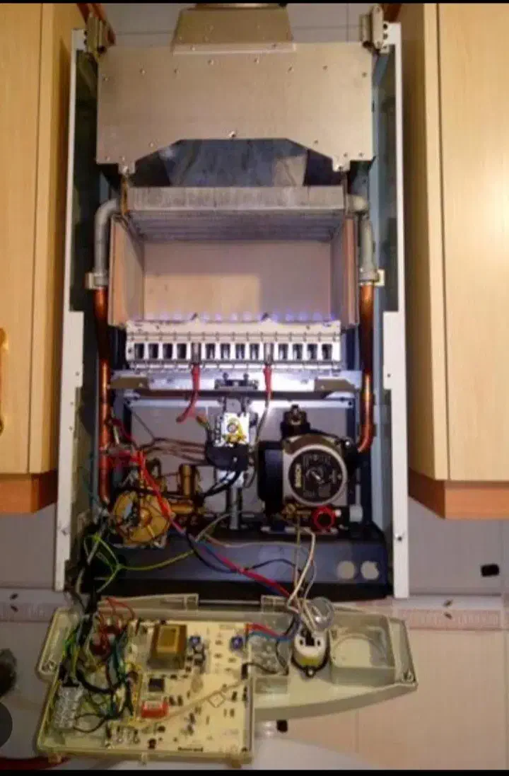 خریدار و فروش تعمیرات تخصصی پکیج و آبگرمکن|آبگرمکن، پکیج، شوفاژ|زنجان, |دیوار