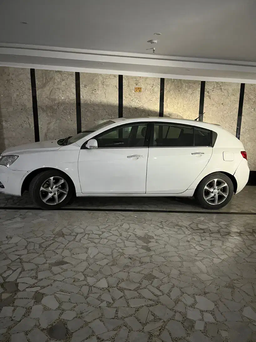 ماشین جیلی ۲۰۱۴|خودرو سواری و وانت|کرج, فاز ۳ گوهردشت|دیوار