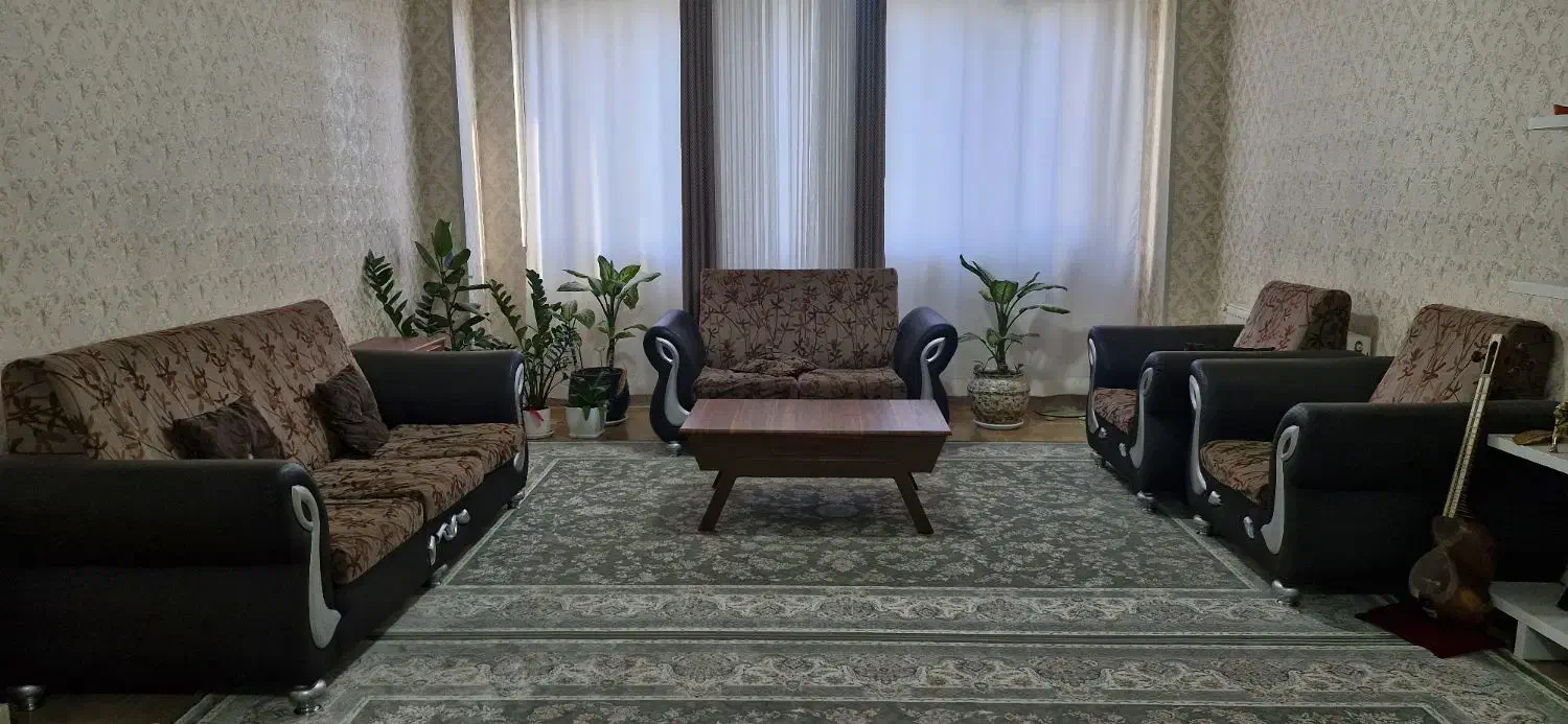 مبل ترک چرم|مبلمان خانگی و میز عسلی|کرمانشاه, |دیوار