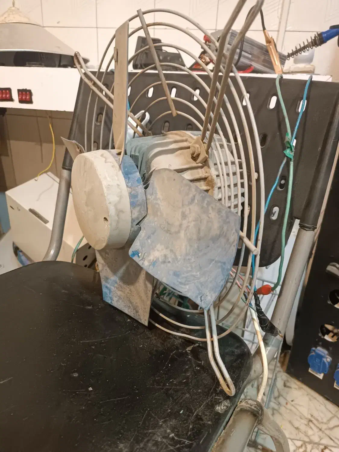 هواکش|پنکه و تصفیه‌کنندهٔ هوا|بجنورد, |دیوار