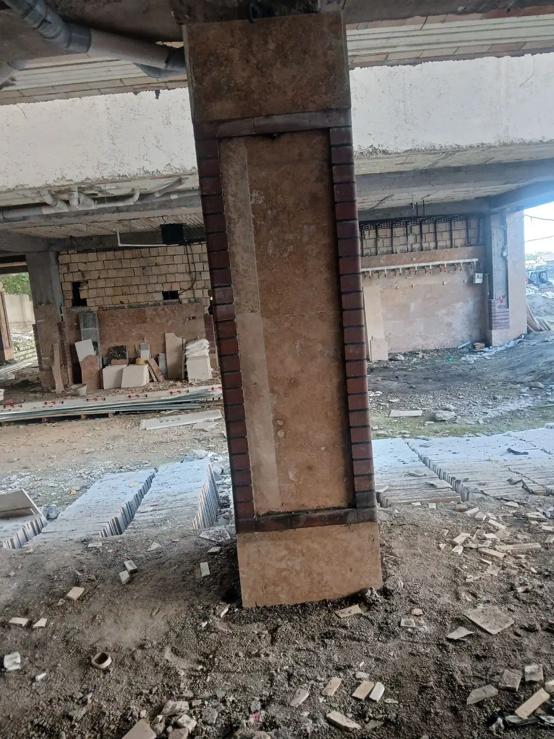 چند کارگر ساختمان برای کار در تنکابن مازندران|استخدام معماری، عمران و ساختمانی|اردبیل, |دیوار