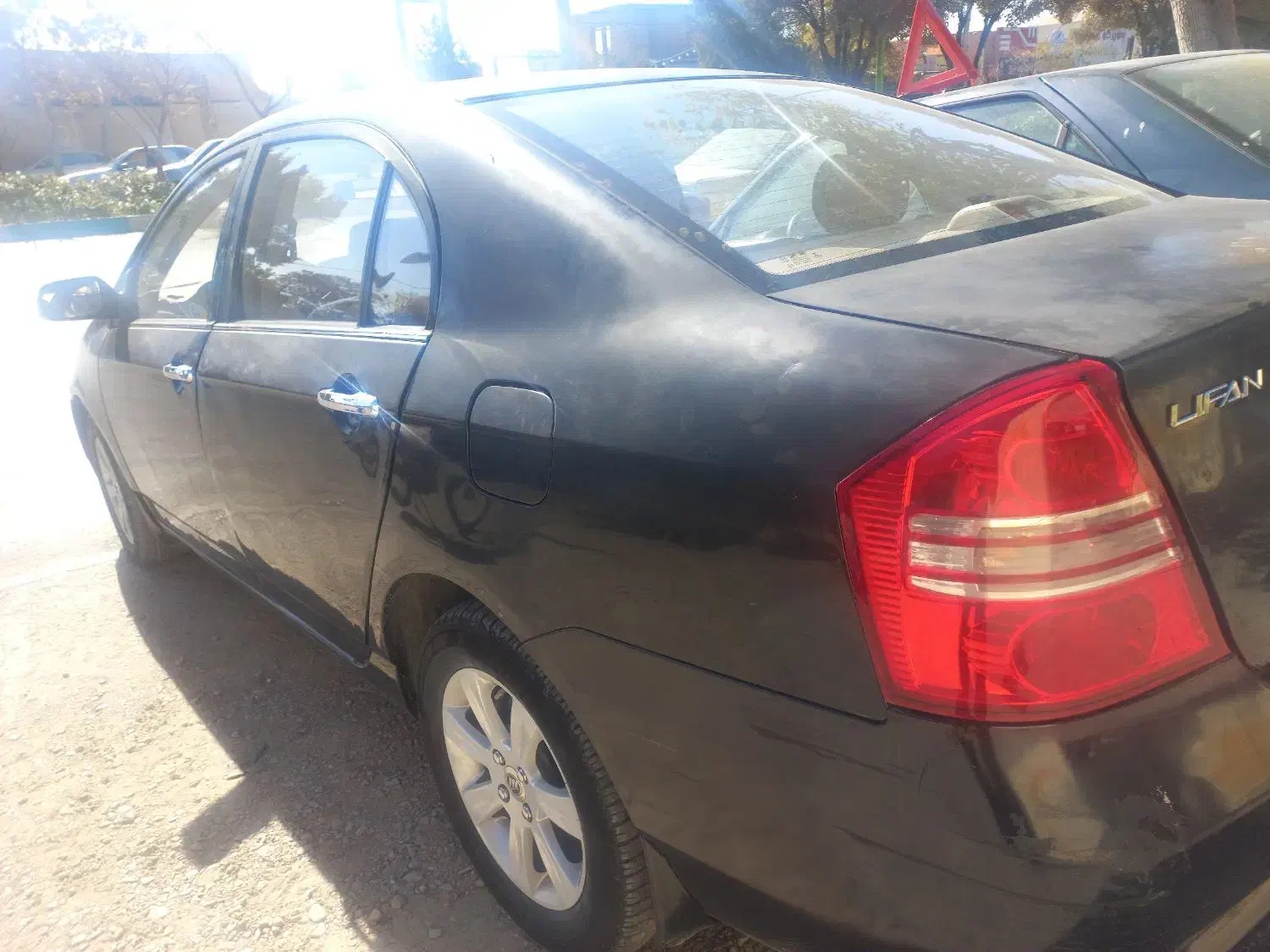 لیفان ۶۲۰ ۱۸۰۰فول|خودرو سواری و وانت|نجفآباد, امیرآباد|دیوار