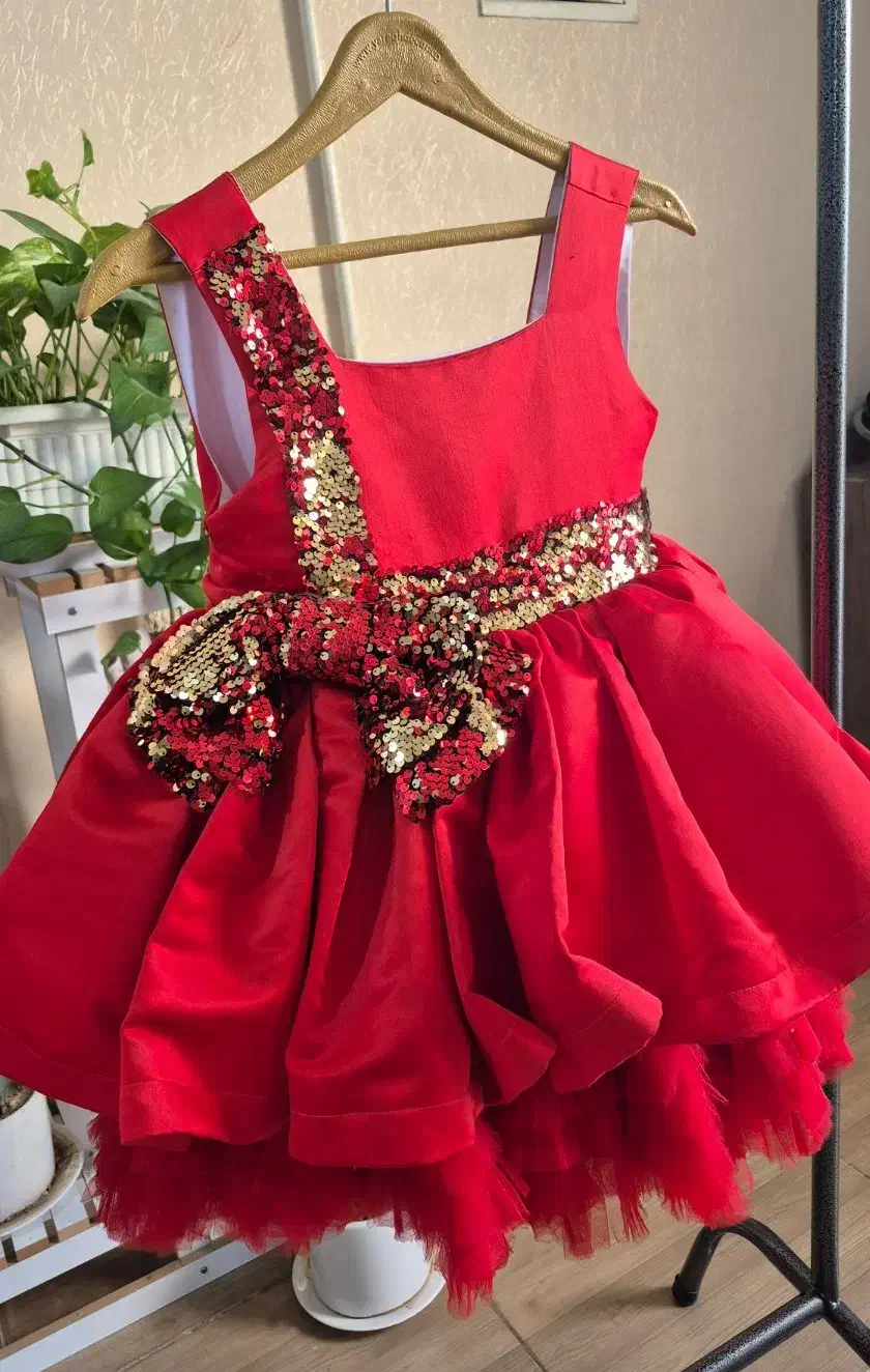 لباس قرمز برای یلدا|کفش و لباس بچه|بهبهان, |دیوار