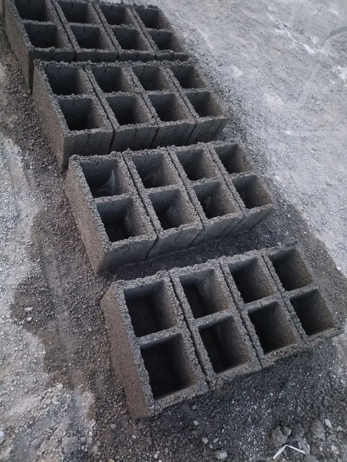 بلوکزنی بلوچی|مصالح و تجهیزات ساختمان|ایرانشهر, |دیوار