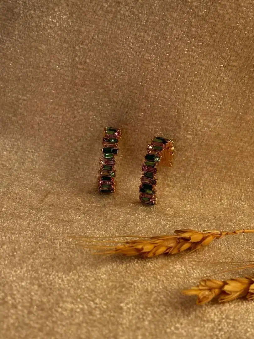 گوشواره نگینی|بدلیجات|فردیس, فردیس|دیوار