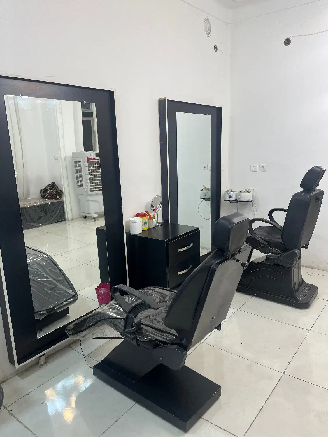 اینه های ام دی اف|آرایشگاه و سالن‌های زیبایی|سنندج, |دیوار