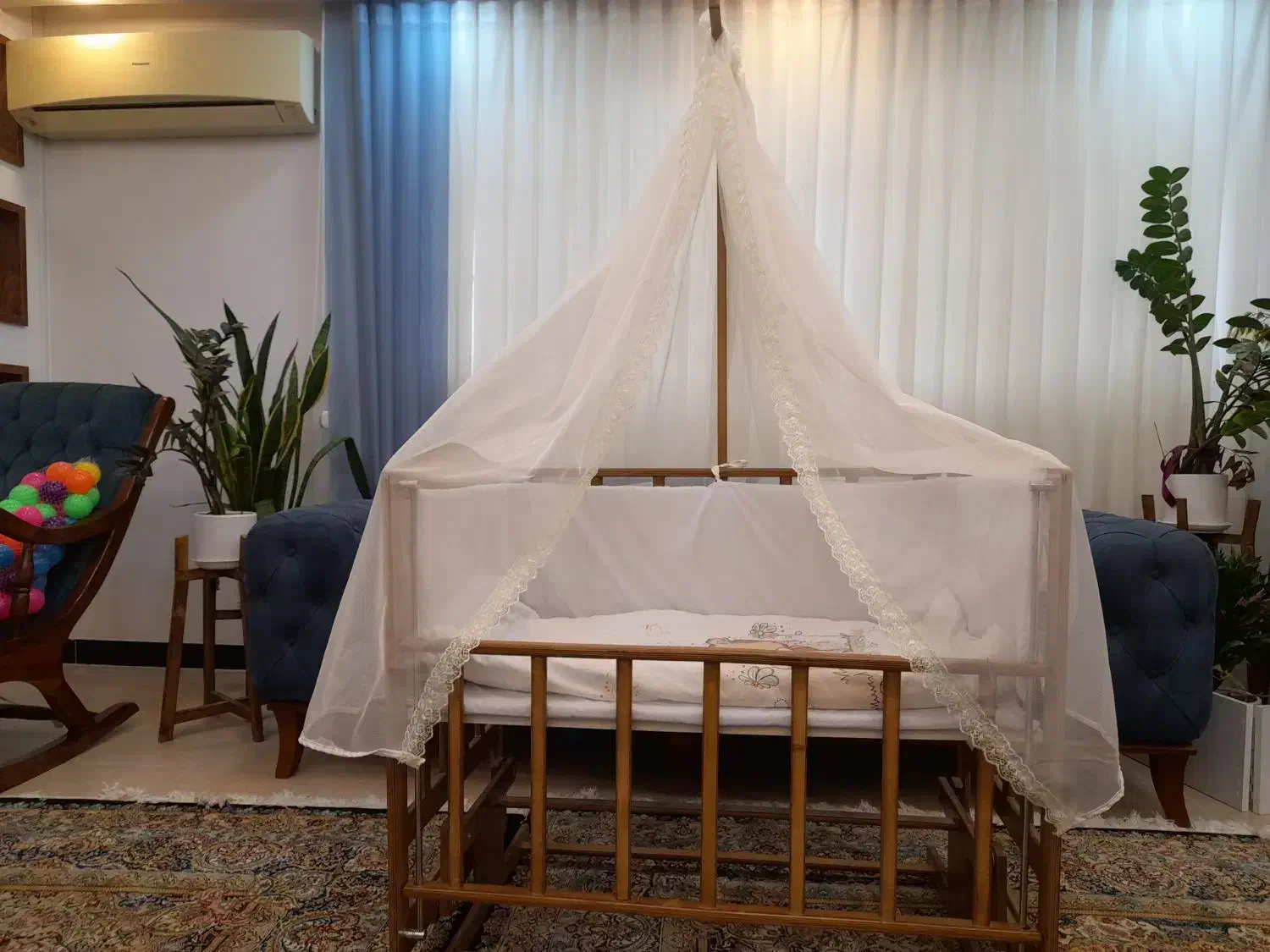 تخت کنار مادر|تخت و صندلی بچه|لاهیجان, فیاض|دیوار