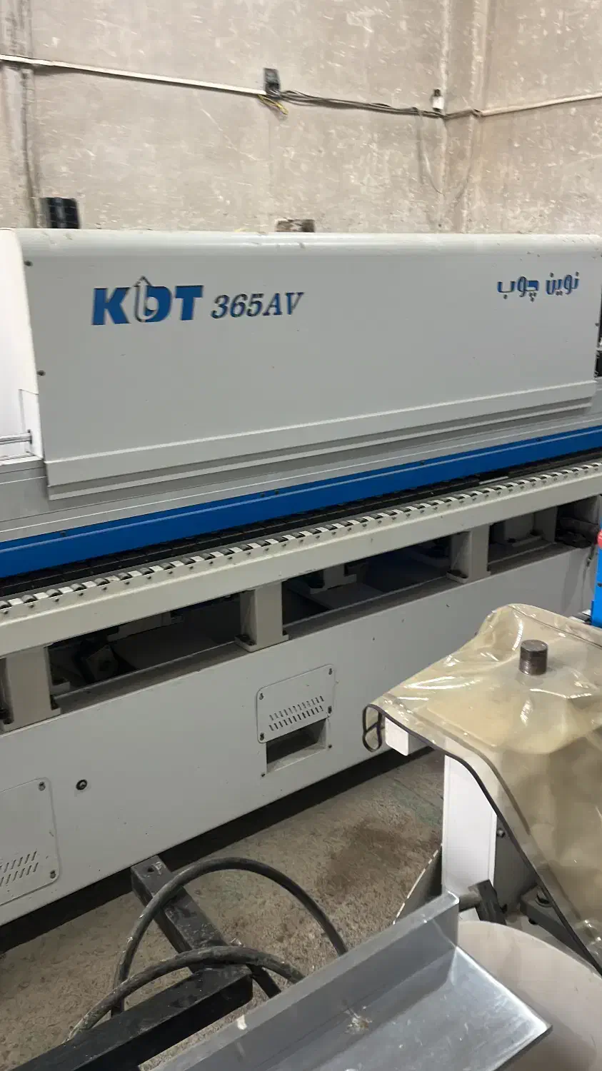 خریدار ماشین آلات صنایع چوب دورکن ولبه چسبان و..|ماشین‌آلات صنعتی|چهاردانگه (تهران), |دیوار