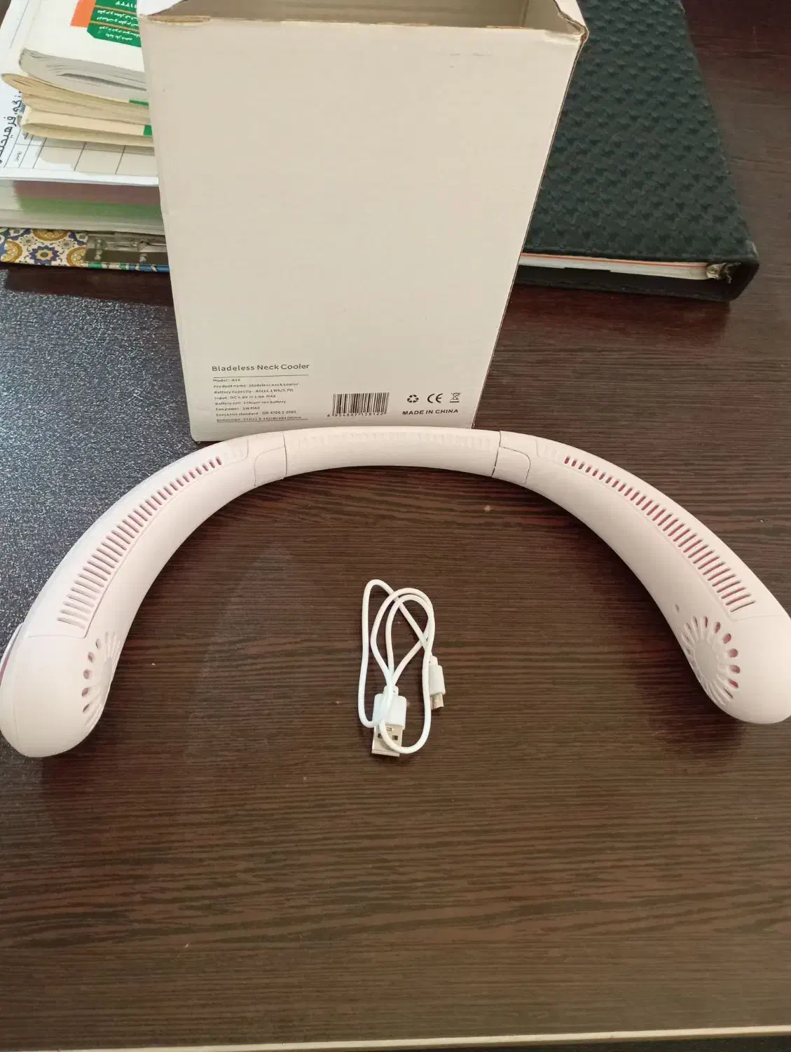 پنکه گردنی.|پنکه و تصفیهکنندهٔ هوا|قزوین, |دیوار