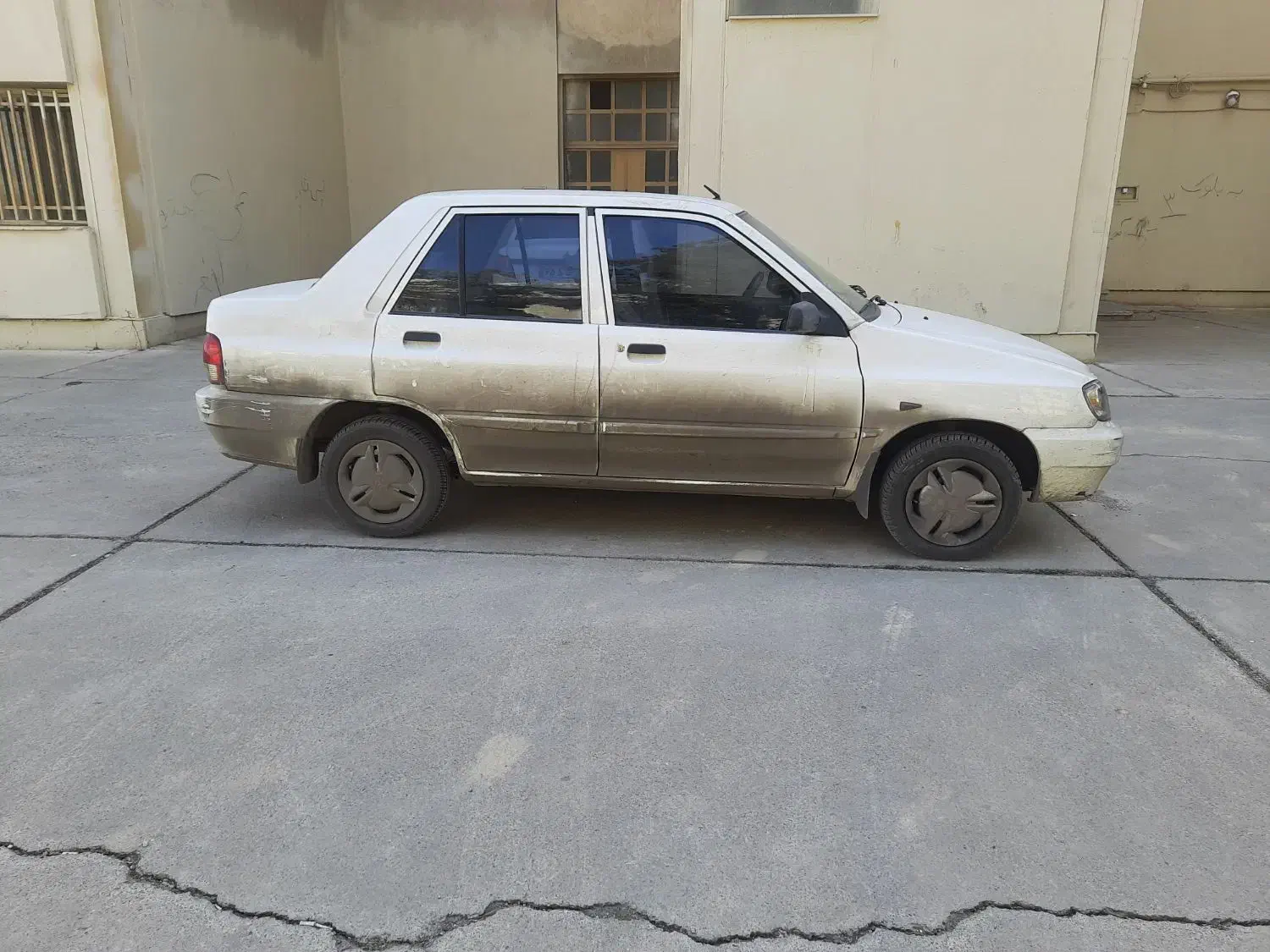 پراید۱۳۲|خودرو سواری و وانت|بهارستان, |دیوار