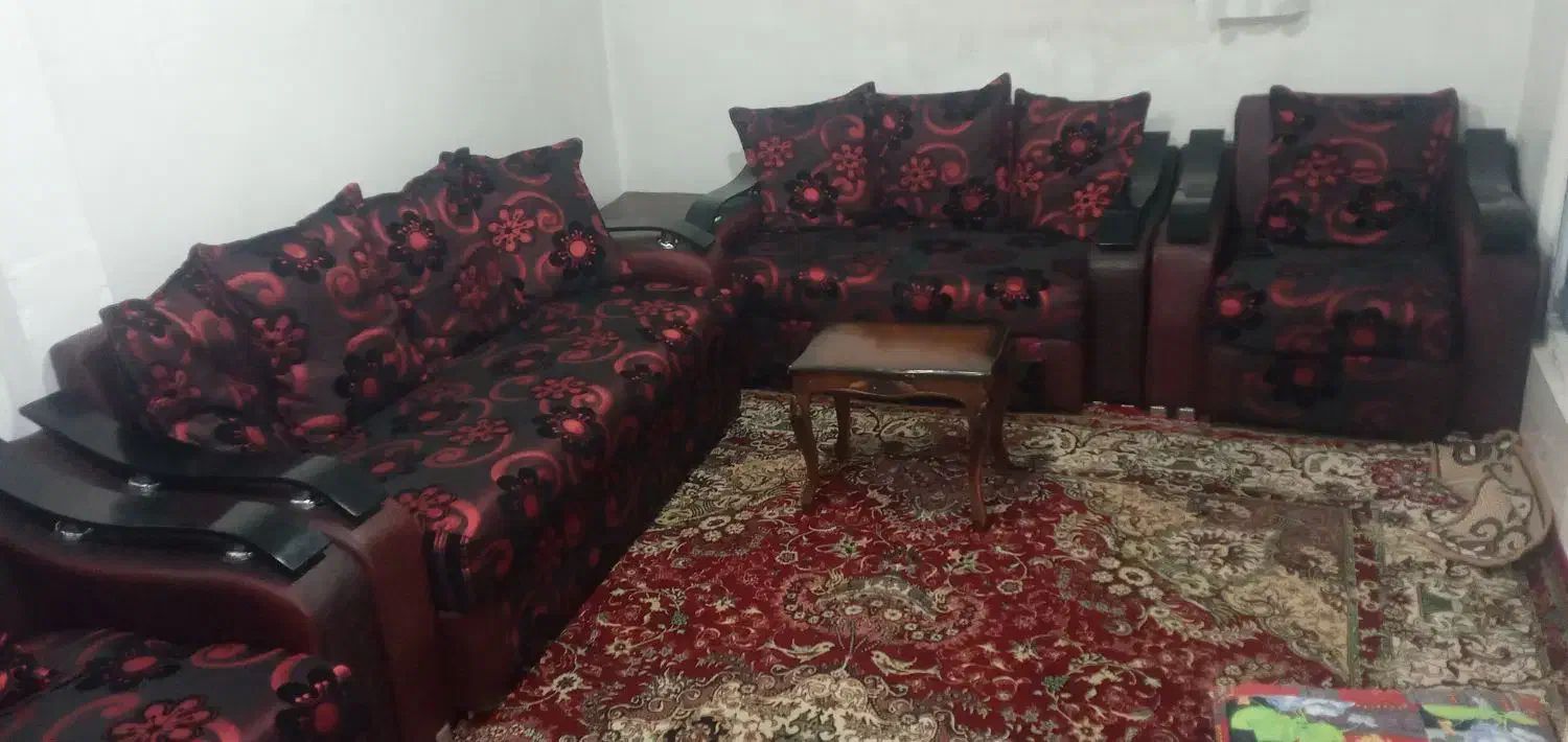 مبل راحتی ۱۰نفره|مبلمان خانگی و میز عسلی|صوفیان, |دیوار