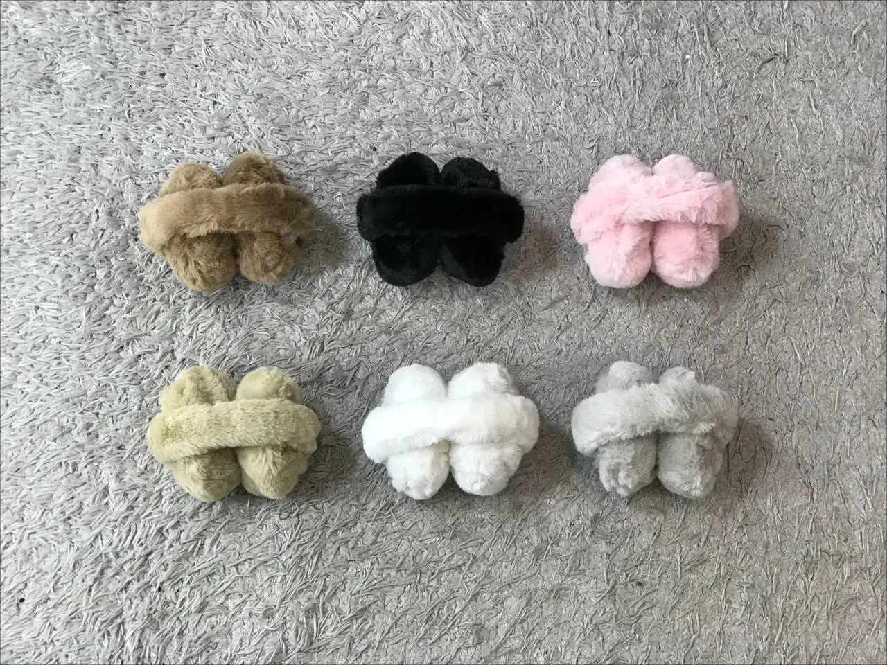 گوشگیر تاشو|لباس|شیروان (خراسان), |دیوار