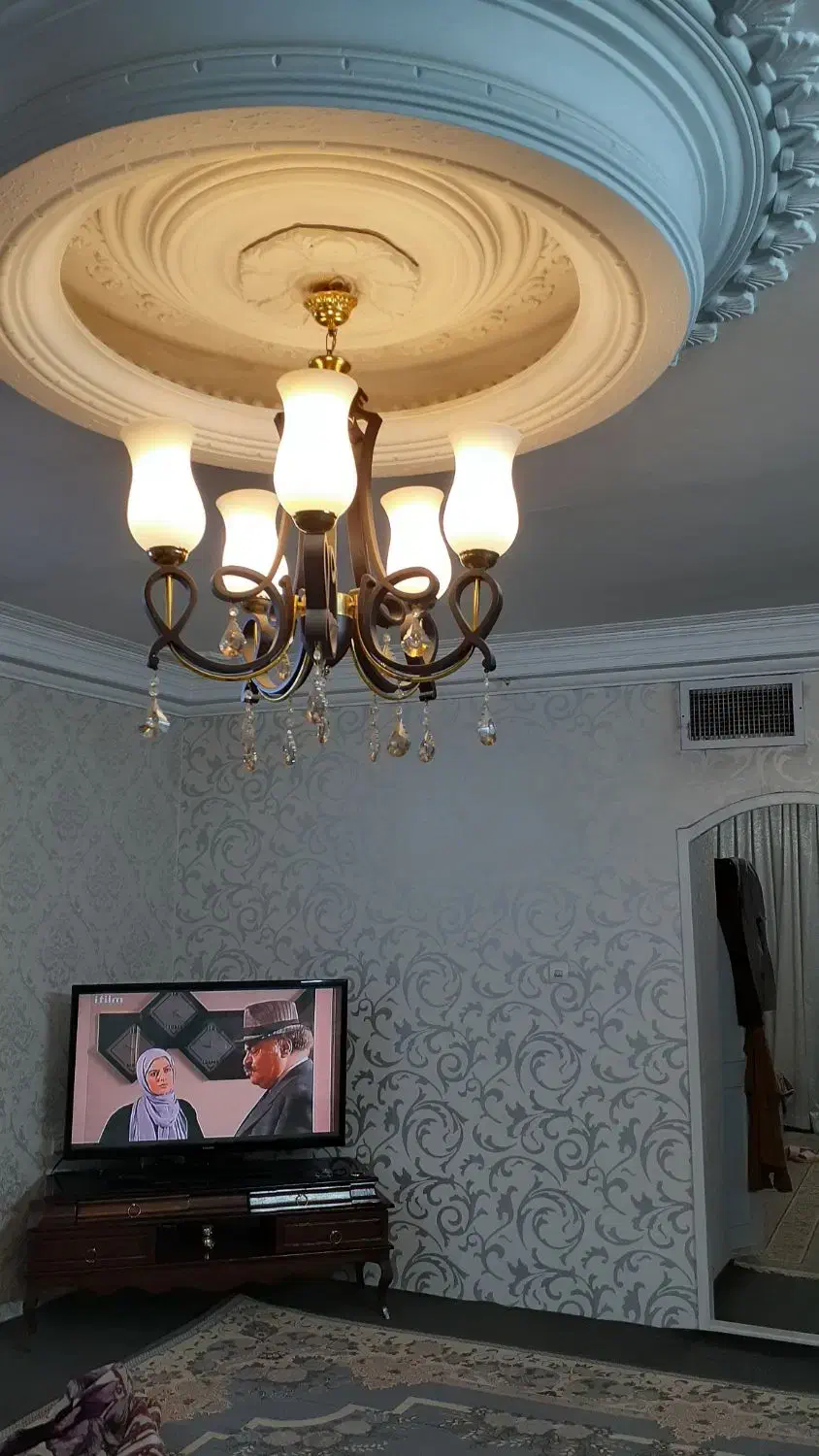 لوستر|لوستر و چراغ آویز|مشهد, ایثارگران|دیوار