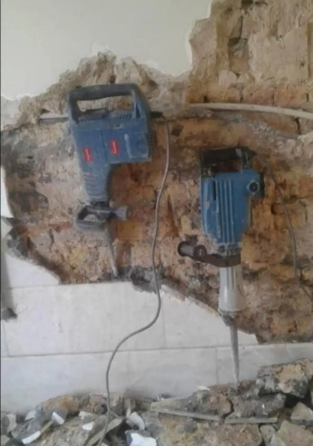 تخریب کار ولوله کش اب وفاضلاب|خدمات پیشه و مهارت|اندیمشک, |دیوار