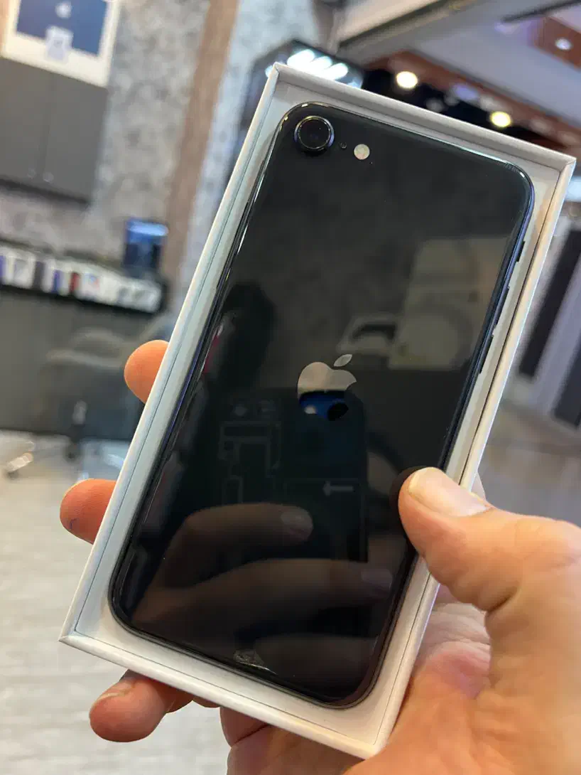 ایفون Se2020|موبایل|تهران, شیخ هادی|دیوار